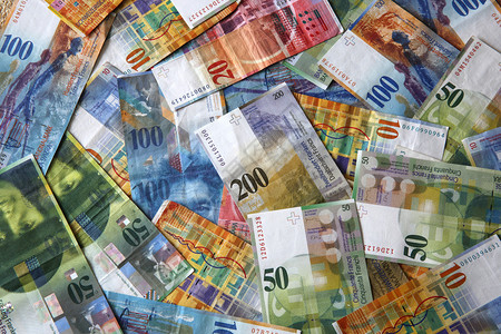 不同的瑞士法郎钞票图片