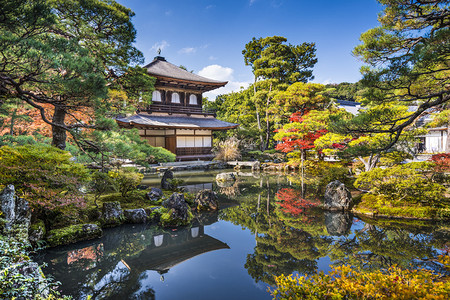日本京都秋季银阁寺银阁图片