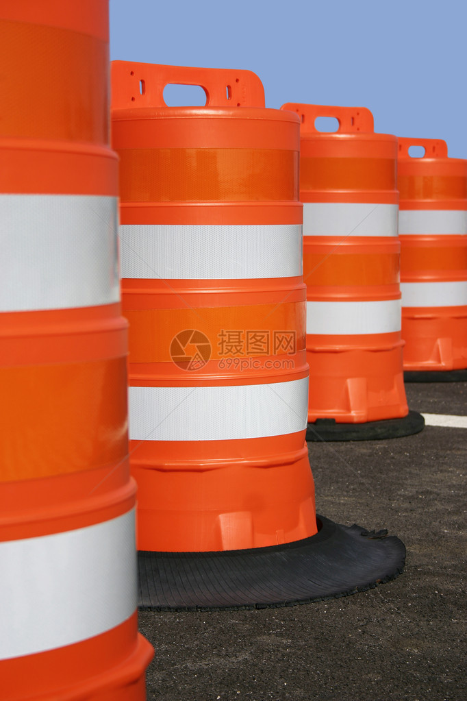 橙色道路建造桶重点突出第二图片