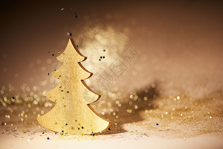 金光闪的圣诞树装饰图片