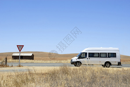 Campervan在前往澳大利图片