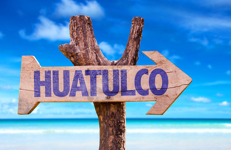 Huatulco带有海图片