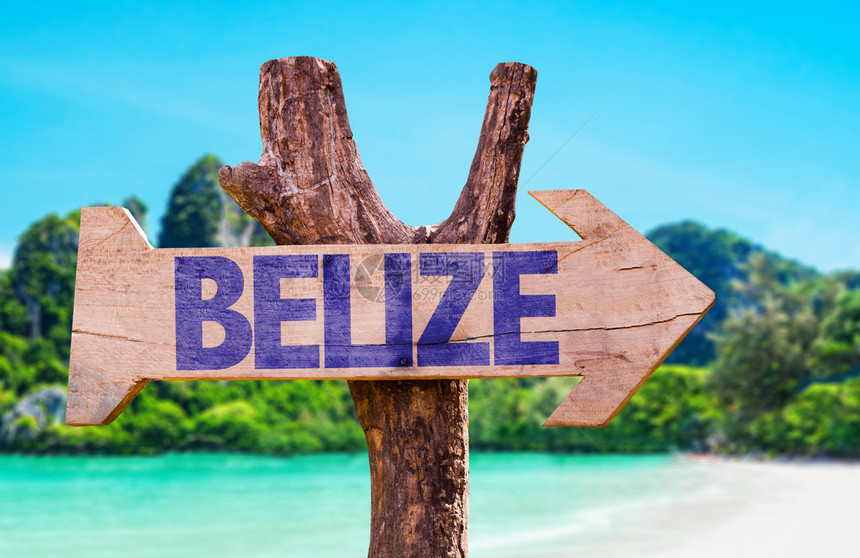 伯利兹木牌与海滩背景图片