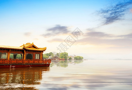 杭州西胡传统船西湖图片