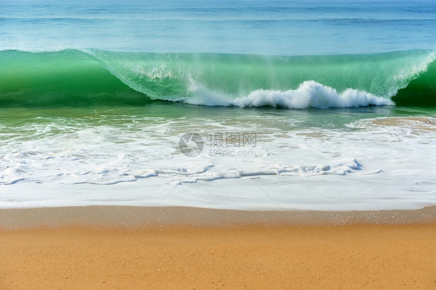 海浪和蓝天斯里兰卡图片