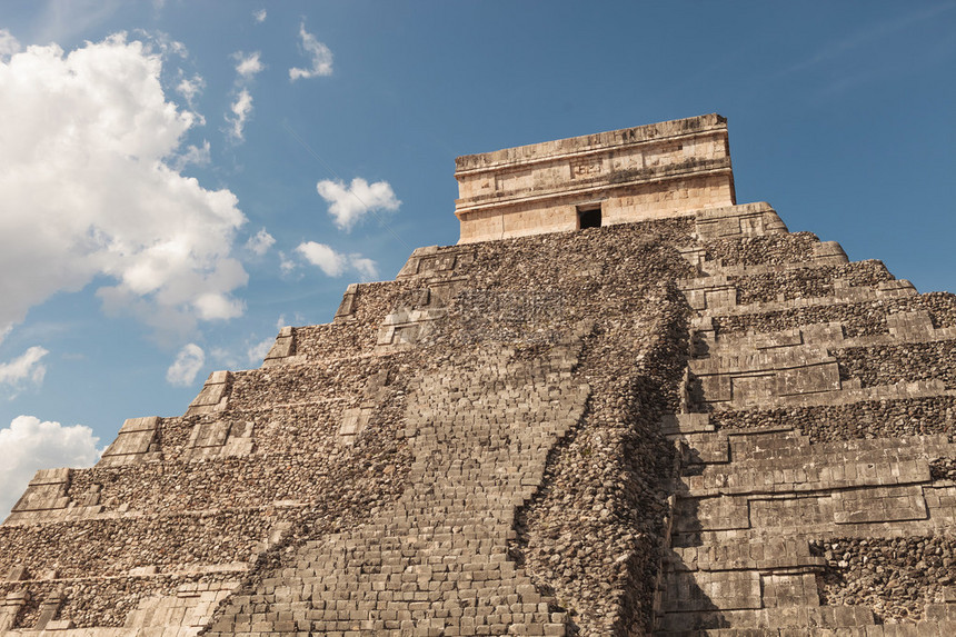 墨西哥图卢姆金字塔的俯视图图片