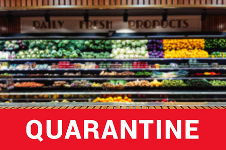 在模糊的超市上对水果和蔬菜背景的杂货店进行QUARAN图片