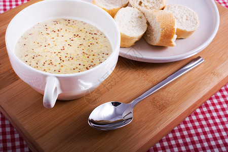 荷兰传统芥末汤配汤图片