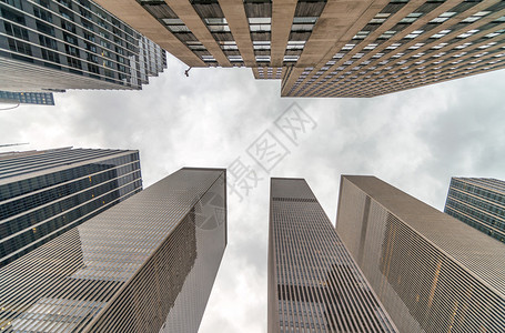 曼哈顿摩天大楼的空中图片