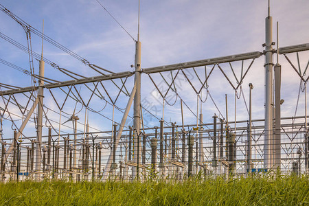 电气工业超现代高压电转化发电站图片