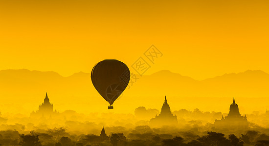 清晨缅甸Bagan平图片