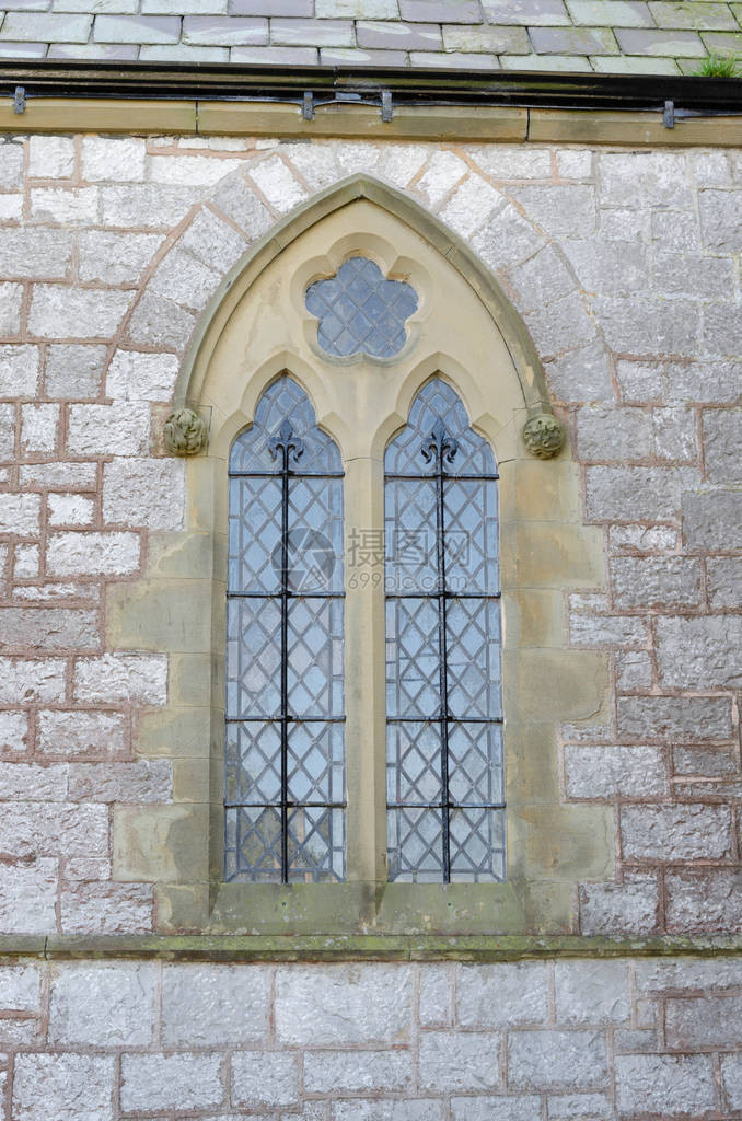 圣保罗威尔士教堂的窗户维多利亚式教堂位于Gorsedd村图片