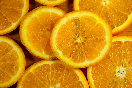切多汁的橙子水果的背景图片