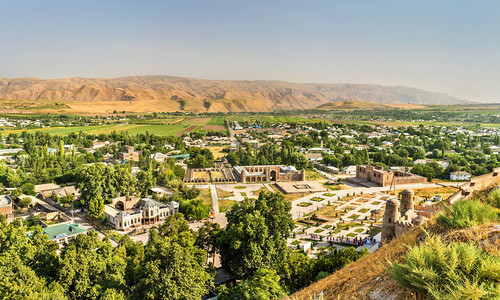 塔吉克斯坦中亚的希索堡景象Centra图片