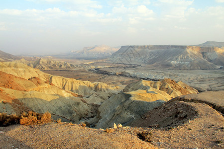 以色列公园Negev沙漠的CanyonEin图片