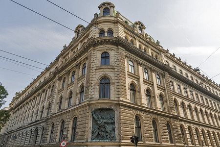 匈牙利布达佩斯的古老和美丽的建筑图片