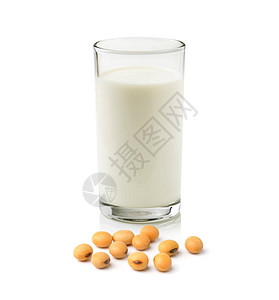 白色背景中的大豆牛奶图片