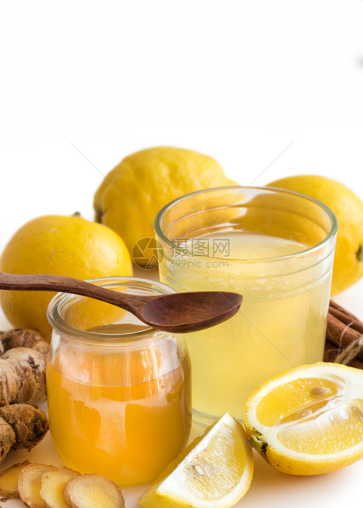 蜂蜜柠檬和姜汁汤力图片