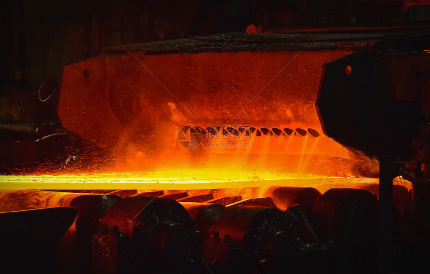钢铁行业的热轧钢工艺图片