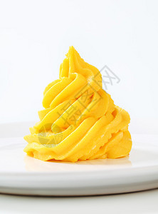黄色奶油漩涡图片