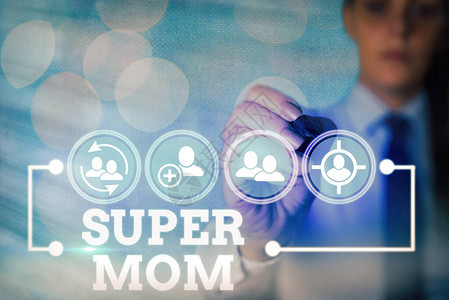 写笔记显示超级妈兼顾育儿和全职工作的母图片