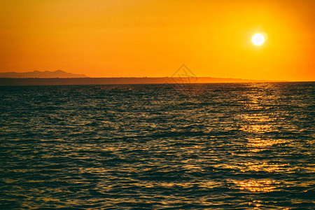 山海落日图片