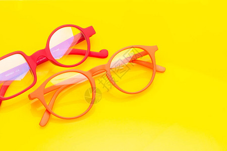 眼镜和片用于保护眼睛图片