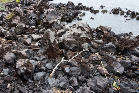 日本鹿儿岛的火山岩层图片