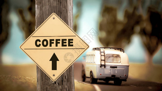 路牌通往咖啡的方向图片