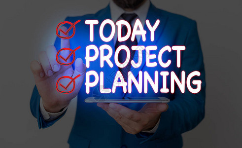 显示项目计划的书写笔记计划的业务概念并随后报告图片