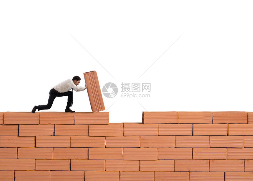 商人为建造一堵大墙打砖块新企业伙伴关系一体化和启图片