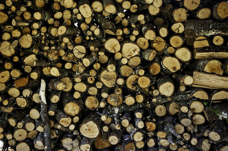 木屑柴传统取暖细节冬季取暖图片