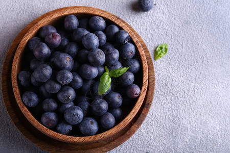 清新有机的里普贝里贝里蓝莓图片
