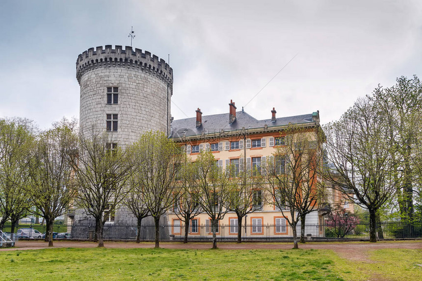 萨沃伊公爵城堡是一座古老的坚固堡垒十一世纪的城堡法图片