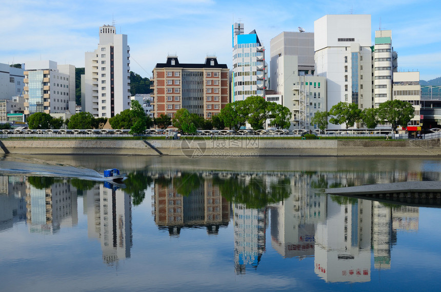 日本广岛太田川的广岛市图片