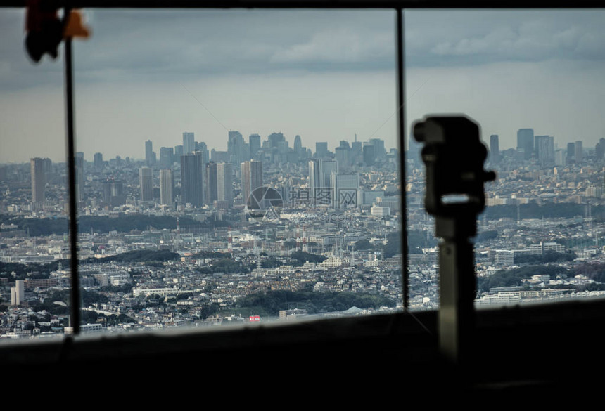 横滨地标塔观景台的形象图片