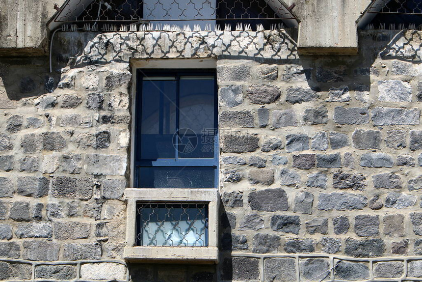 以色列大城市的一扇小窗户以色列建筑图片