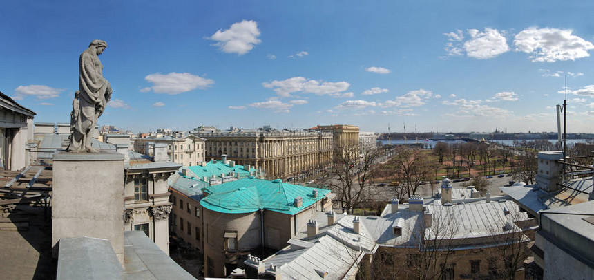 来自俄罗斯联邦圣彼得堡市屋顶的景图片