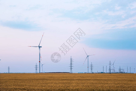农村电力用风车图片