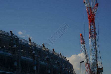 新体育场建设工地图片