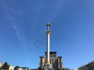 乌克兰基辅独立广场独立纪念碑MaidanNezalezh图片
