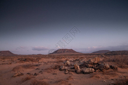 西班牙Fuerteventura沙漠景观图片