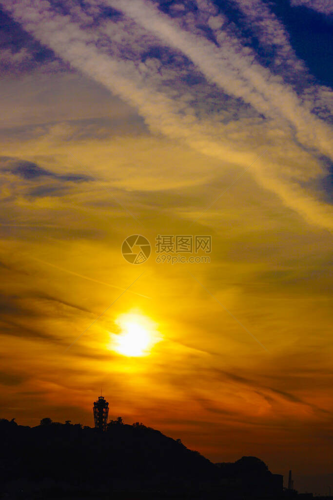 剪影和日落的江之岛图片