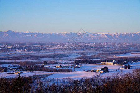 冬季十胜平原的风景图片