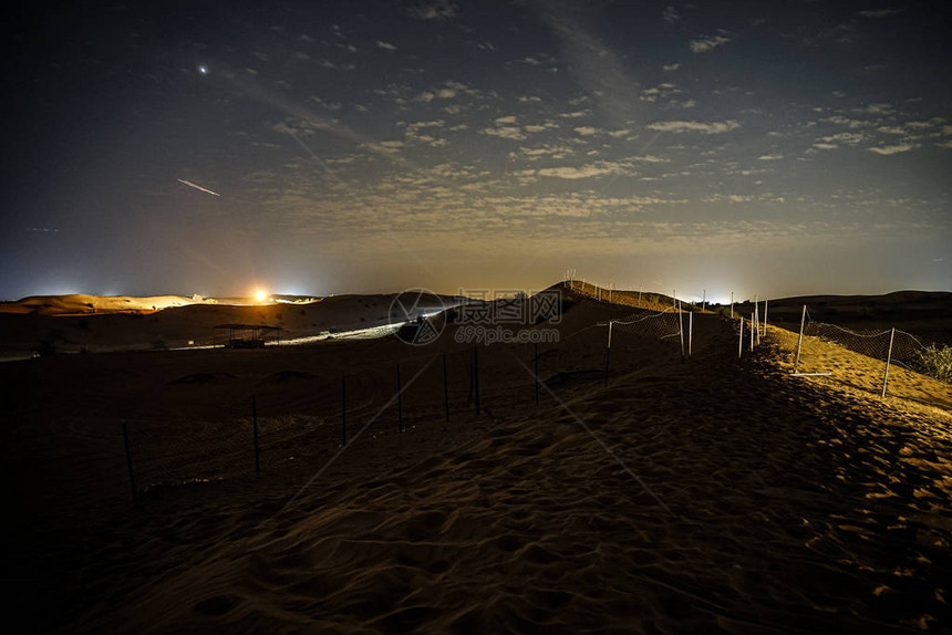 阿拉伯沙漠之夜阿拉伯图片