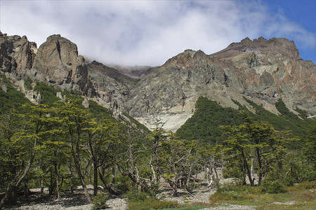 智利帕塔哥尼亚CerreterraAustra高清图片