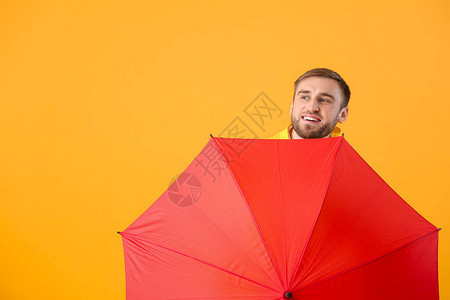 带着彩色背景雨伞的图片