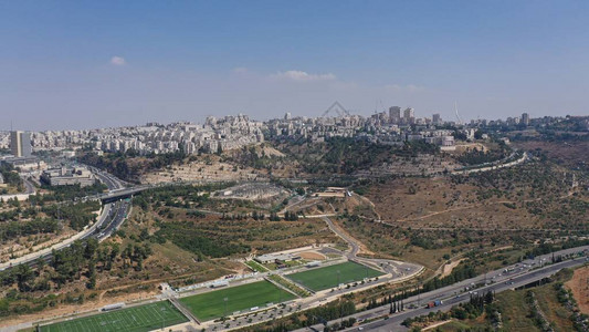 北耶路撒冷足球场交通和Ramot街区图片