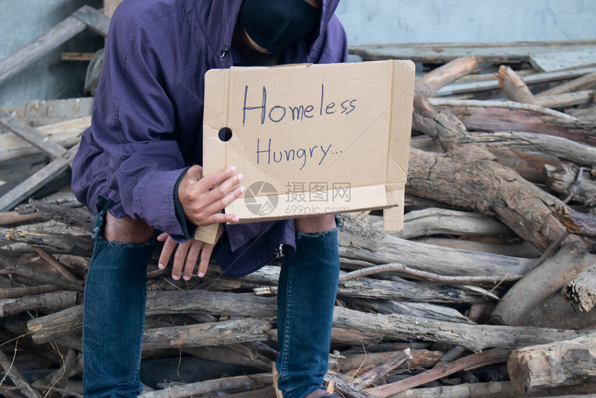 查封无家可归和饥饿的街头图片