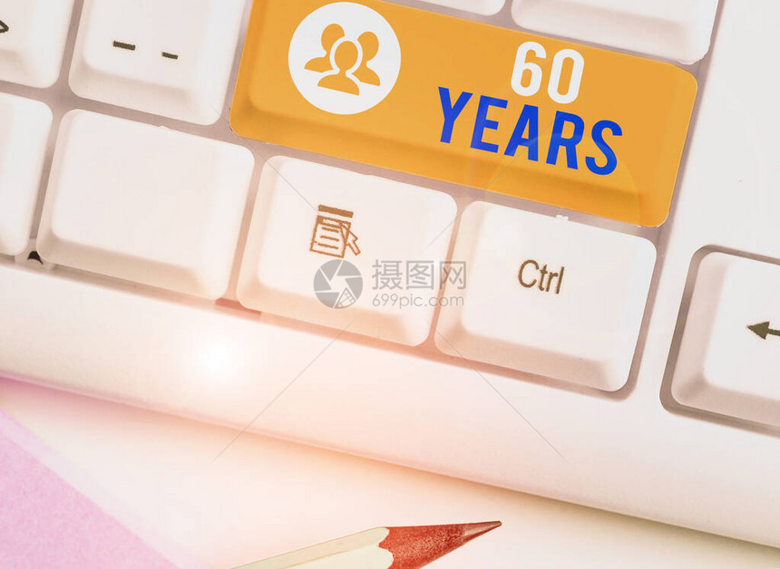 写笔记显示60年商业理念是黄金时代的开始纪念一图片